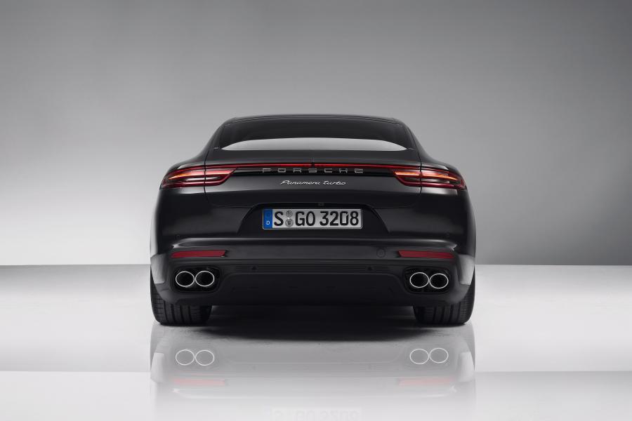  Porsche Panamera Turbo 2016 года  (фото 36 из 53)